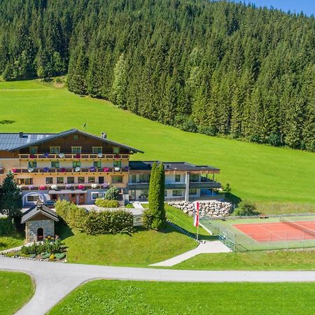 Natur & Familienhotel Der Stieglerhof 拉德施塔特 外观 照片