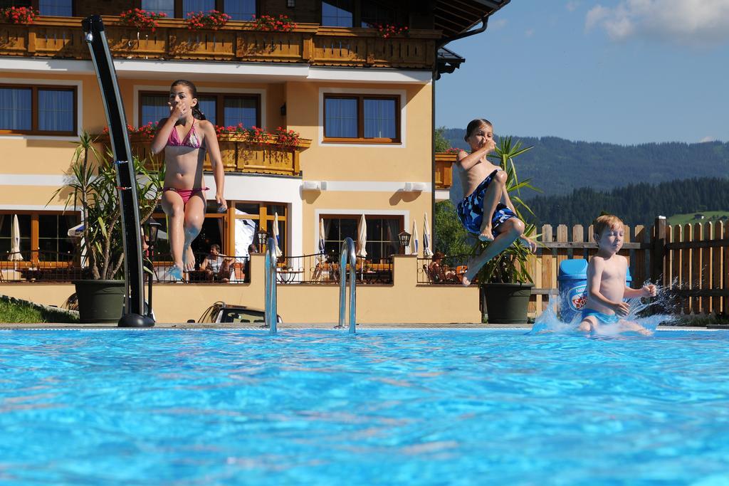 Natur & Familienhotel Der Stieglerhof 拉德施塔特 外观 照片