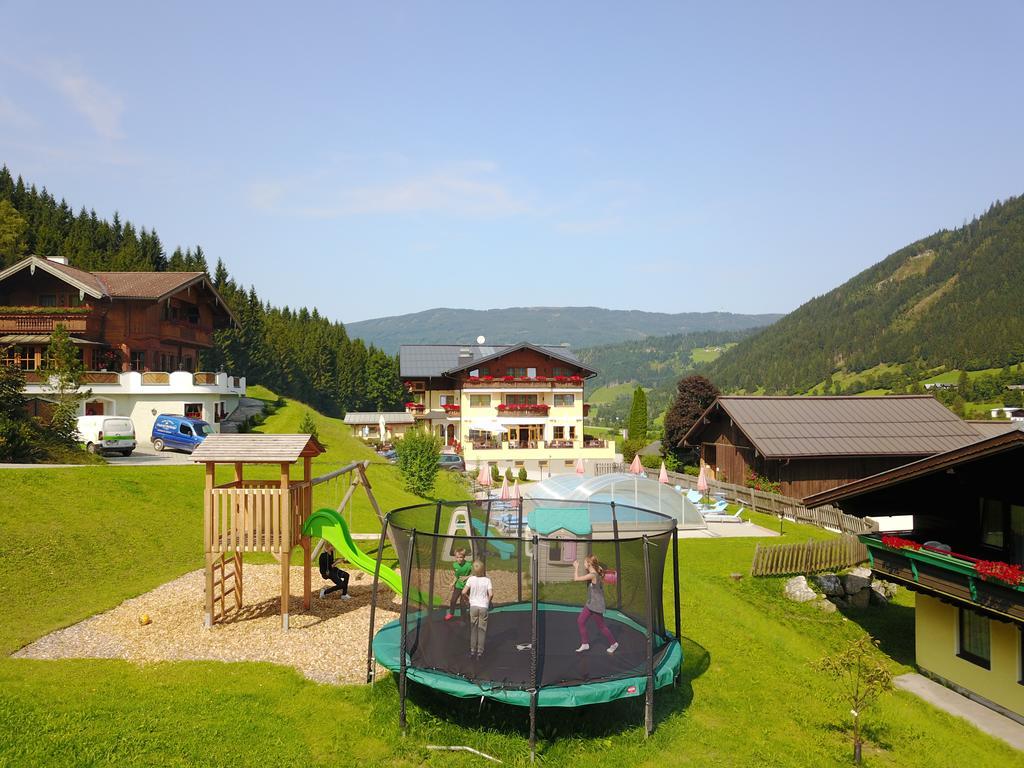 Natur & Familienhotel Der Stieglerhof 拉德施塔特 外观 照片